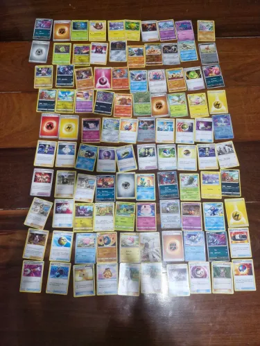100 cartas pokemon aleatorias verdadeiras normais
