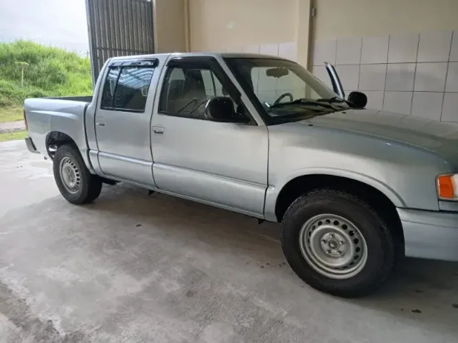 Chevrolet S10 Pick-up Luxe 2.8 4X2 CD TB Int.dies. 2000