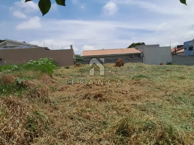 Terreno à Venda - Villa Branca Residencial e Comercial