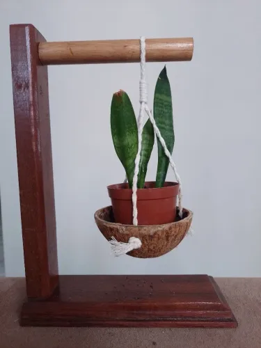 Suporte madeira para plantas
