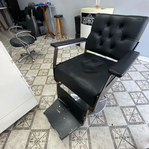 Móveis para barbearia vendo separados preço na descrição