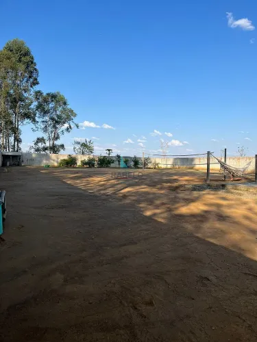 CHÁCARA COM PISCINA Á VENDA NO PIRIZAL EM GUARATINGUETÁ-SP