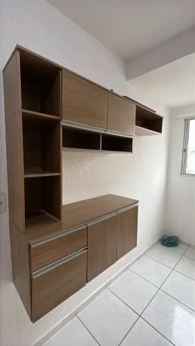 Vendo armário pequeno