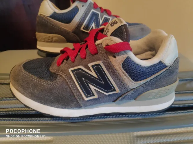 Tênis infantil original New Balance tamanho US 12