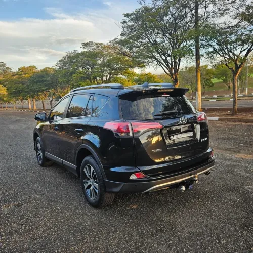 Toyota RAV4 2.0 Top 4X2 16V Aut. 2018