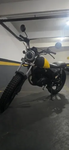 Suzuki Intruder 125cc Café Racer