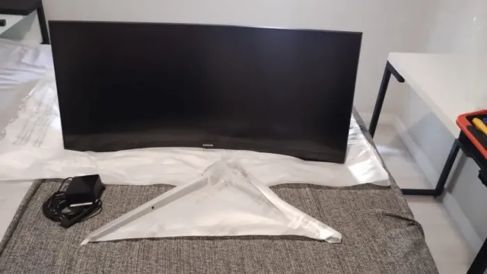 Monitor Gamer Samsung Odyssey G5 34" UWQHD, Tela Curva Ultrawide, 165Hz