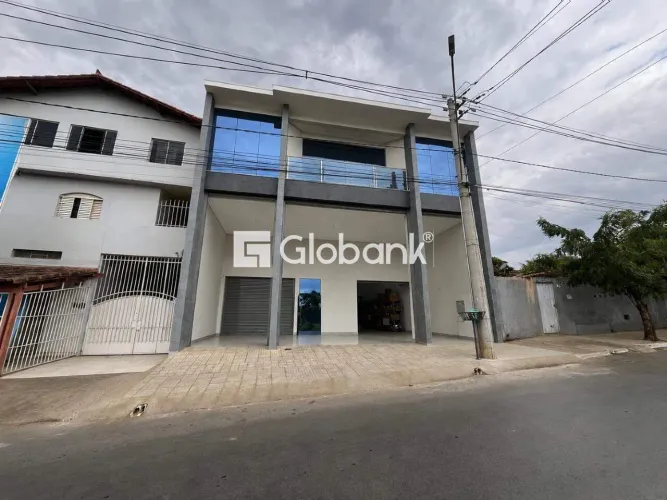 Sala comercial para aluguel Major Prates 25m² Montes Claros MG