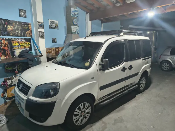 Fiat Doblo Essence 1.8 Flex 16V 5P 2021