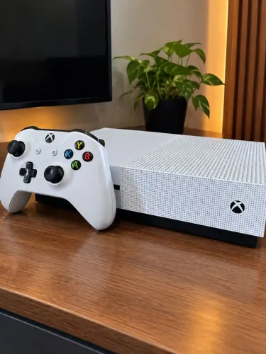 Xbox one s 1 tera em perfeito estado