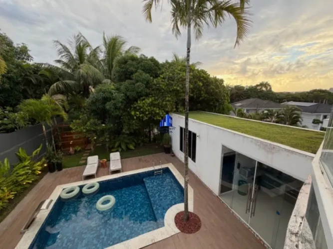 CASA À VENDA EM ALPHAVILLE SALVADOR I R$ 6.350.000,00 PISCINA, ÁREA GOURMET, JARDIM, 5 SUÍ