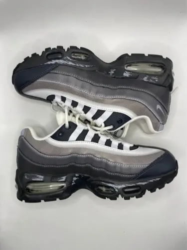 Nike Air max Muscle 95 x Yu-Gi-oh!