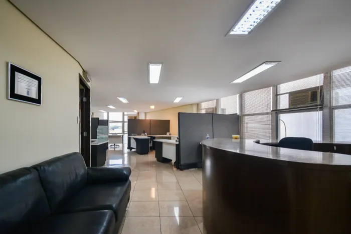 Conjunto comercial para venda em Bela Vista, 337m²