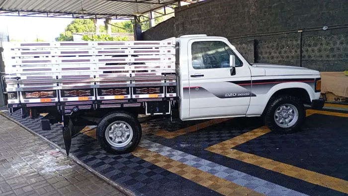 Chevrolet D-20 S / Luxe 3.9/4.0 Diesel 1996
