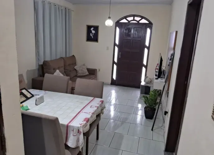KR052 Casa disponível - Bairro Cajazeiras V