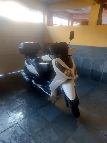 Moto Dafra Citycon 300i