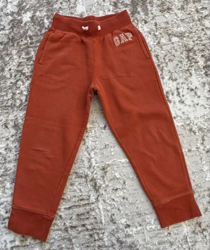 Calça de moletom infantil GAP