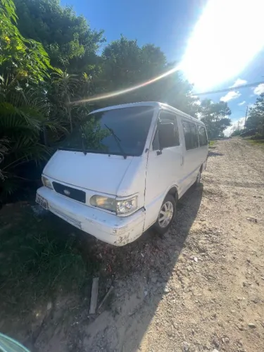Kia Motors Besta EST 2.7 Diesel (10/12lug.) 1998
