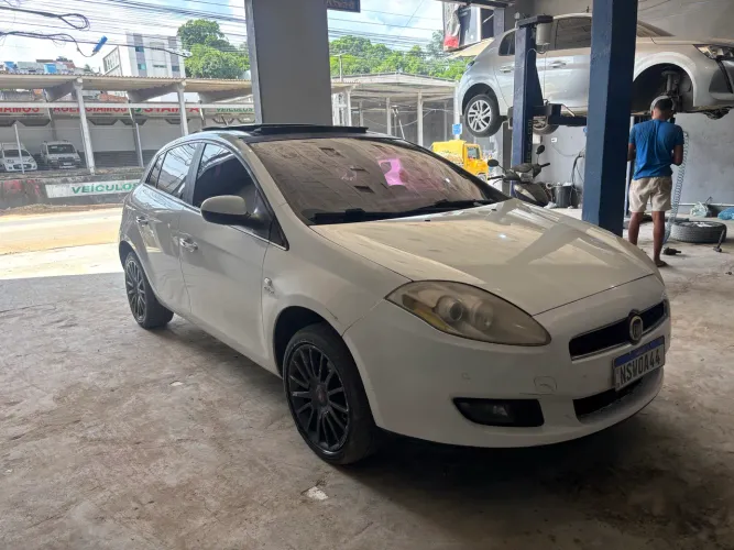 Fiat Bravo Absolute Dualogic 1.8 Flex 16V 5P 2011