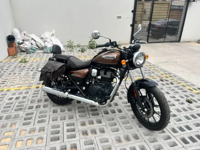 Royal Enfield Meteor 350 | 2º Dono | 13.500 km | Pneus Novos + Acessórios