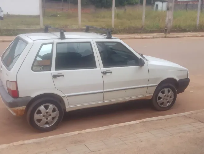 Fiat Uno Mille 1.0 Fire/ F.flex/ Economy 4P 2011