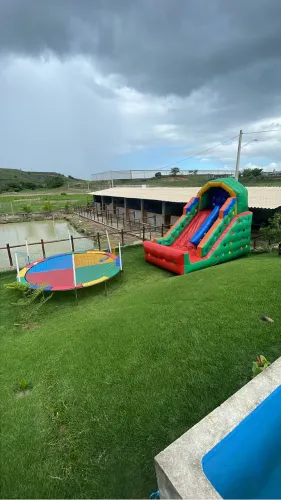 Futebol de sabão- Tobogã-Pula-Pula 