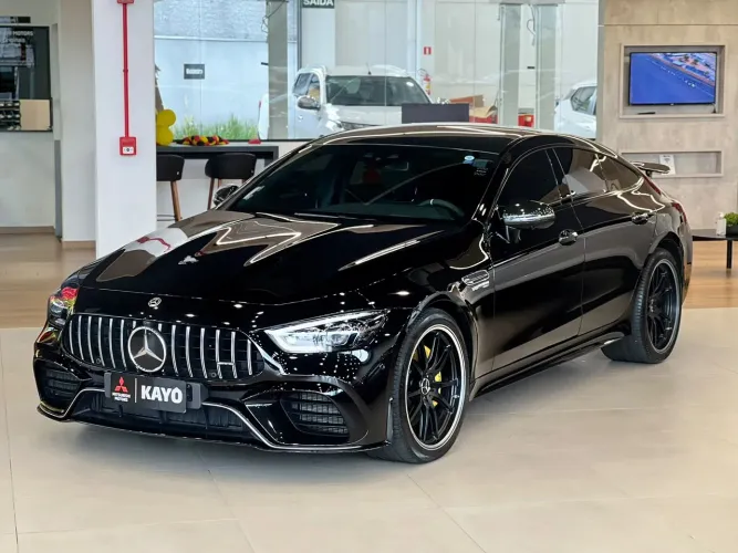 Mercedes-Benz GT S AMG 4.0 V8 Bi-turbo 510cv 2021