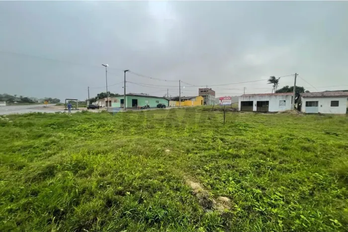 "Terreno Perfeito: Invista em Olho d'Água de Dentro"