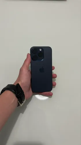 iPhone 15 Pro IMPECÁVEL