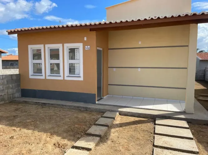 Passo Chave de Casa de 3 Quartos no Cidade Jardim - R$ 80 Mil - Sem Débito C/ Construtora