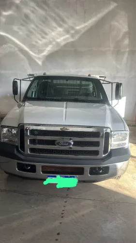 F350 único dono semi novo