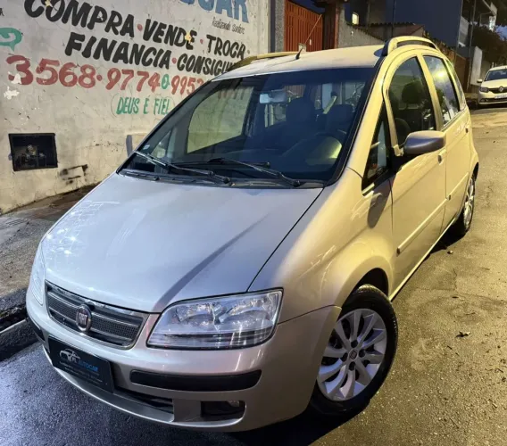 Fiat Idea ELX 1.4 MPI Fire Flex 8V 5P 2010