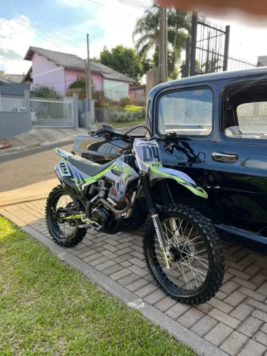 Crf 230 2014 no capricho