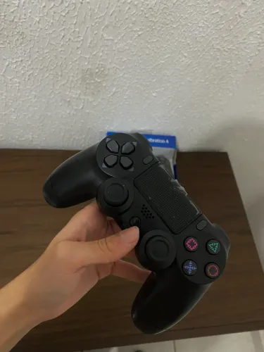Controle de Ps4 novo