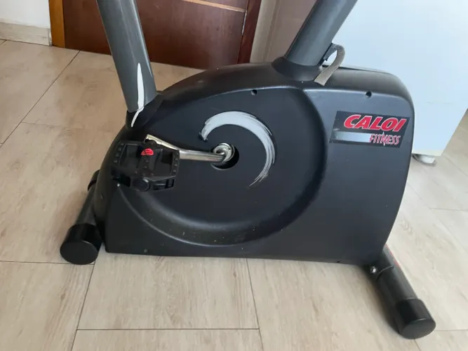 Vende -se bicicleta ergométrica
