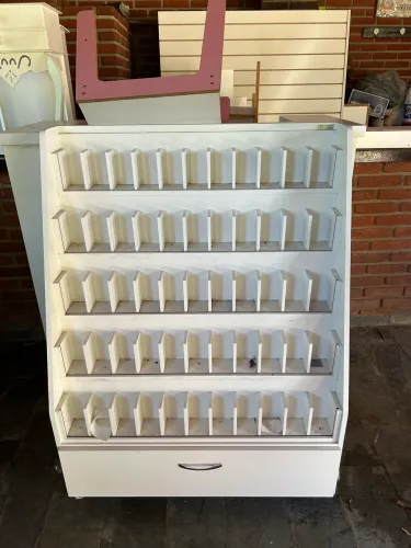 Caneteiro para papelaria com vidros 