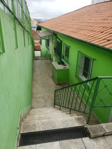Casa a venda no jaguaré , 3 imóveis no mesmo terreno.