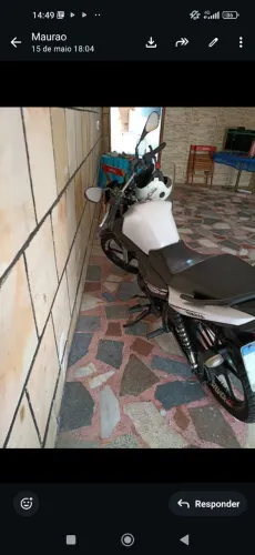 Duas motos Yamaha novas