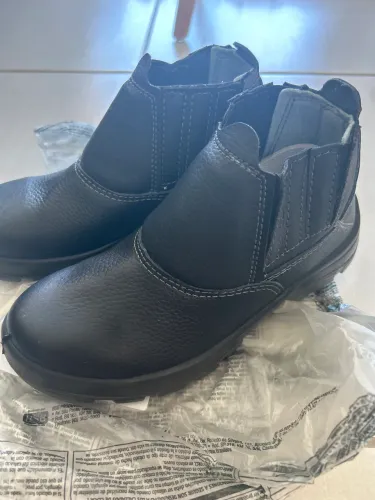 Botina de Segurança U-Safe / Fujiwara BSB - Tamanho 36 (Nova)