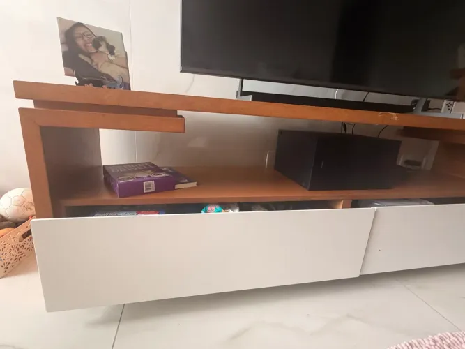 Vende rack sala madeira maciça