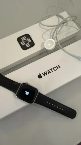 Apple Watch SE com problema na bateria