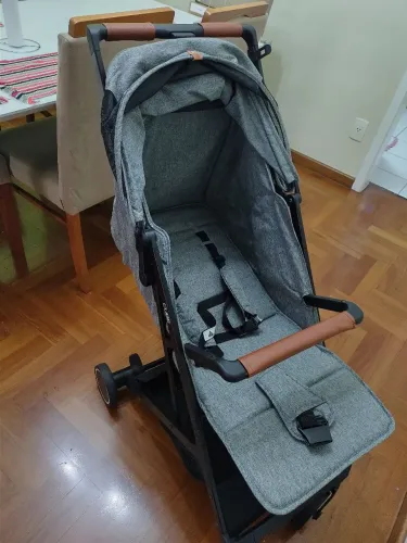 Carrinho de bebê Litet Cube - 0 A 15 kg Cinza escuro 