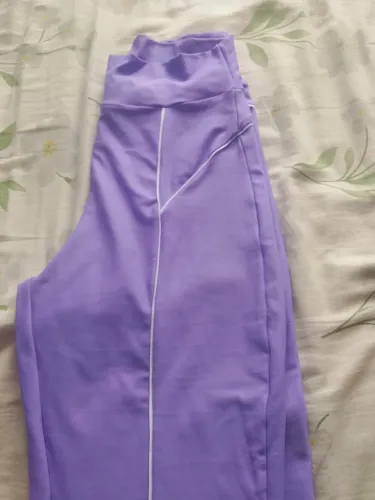 Calça flare fitness