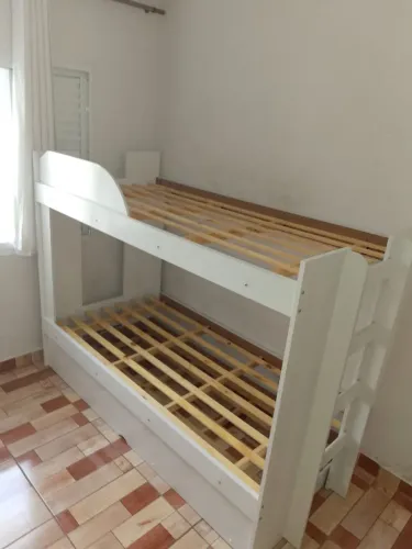 Beliche com cama auxiliar