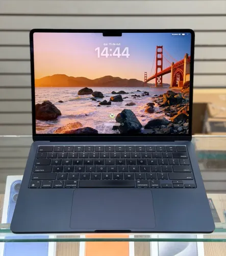 Macbook air m2 16gb / 256gb 13 polegadas LOJA FÍSICA saude da bateria 85% ( 16 / 256 )