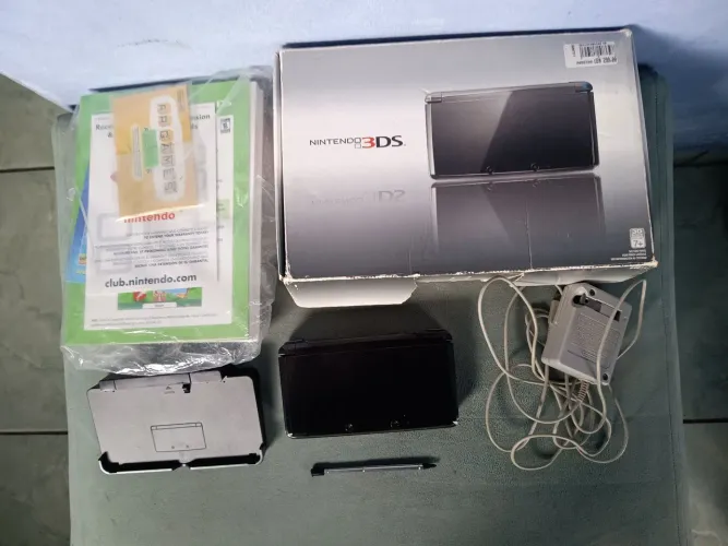 Nintendo 3DS Old na caixa desbloq.