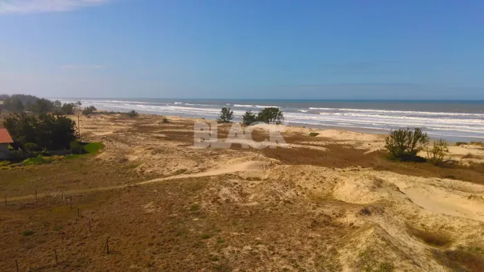 Terreno à venda Praia Real Torres/RS