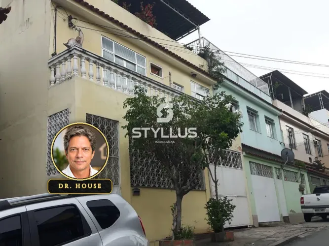 Duas Casas em Condomínio com 5 Quartos e Vista Livre em Inhaúma! M50E