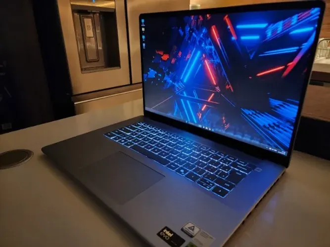 Notebook Dell Inspiron 16 Plus 7640 Ultra 7 RTX 4060 16gb DDR5 Tela QHD