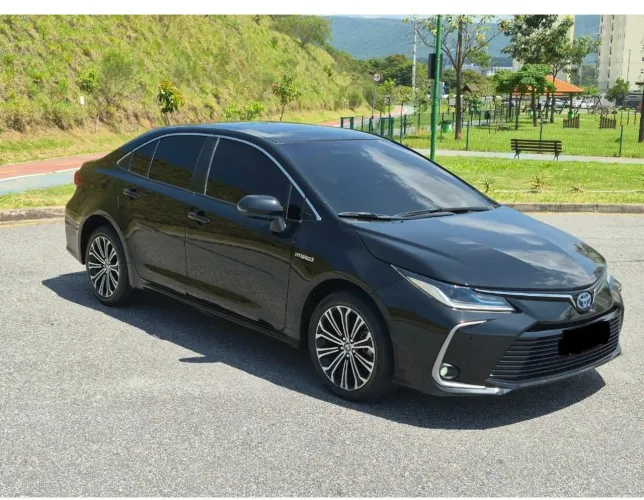 Toyota Corolla Altis Prem. Hybrid 1.8 Flex AUT 2023
